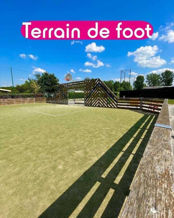 Mobil Home Tout Confort Ideal Pour 4 Personnes Dans Le Domaine De Dugny Camping 4 Etoiles, Proche De Blois, Du Zoo De Beauval Et Des Chateaux De La Loire อังแซ็ง ภายนอก รูปภาพ