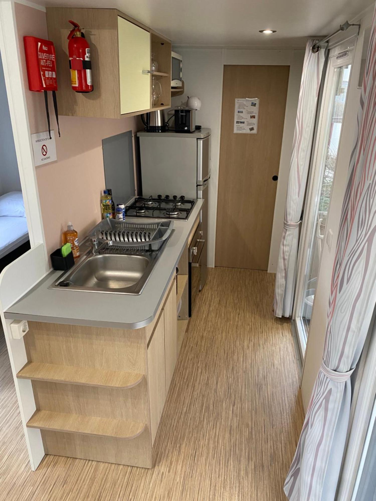 Mobil Home Tout Confort Ideal Pour 4 Personnes Dans Le Domaine De Dugny Camping 4 Etoiles, Proche De Blois, Du Zoo De Beauval Et Des Chateaux De La Loire อังแซ็ง ภายนอก รูปภาพ